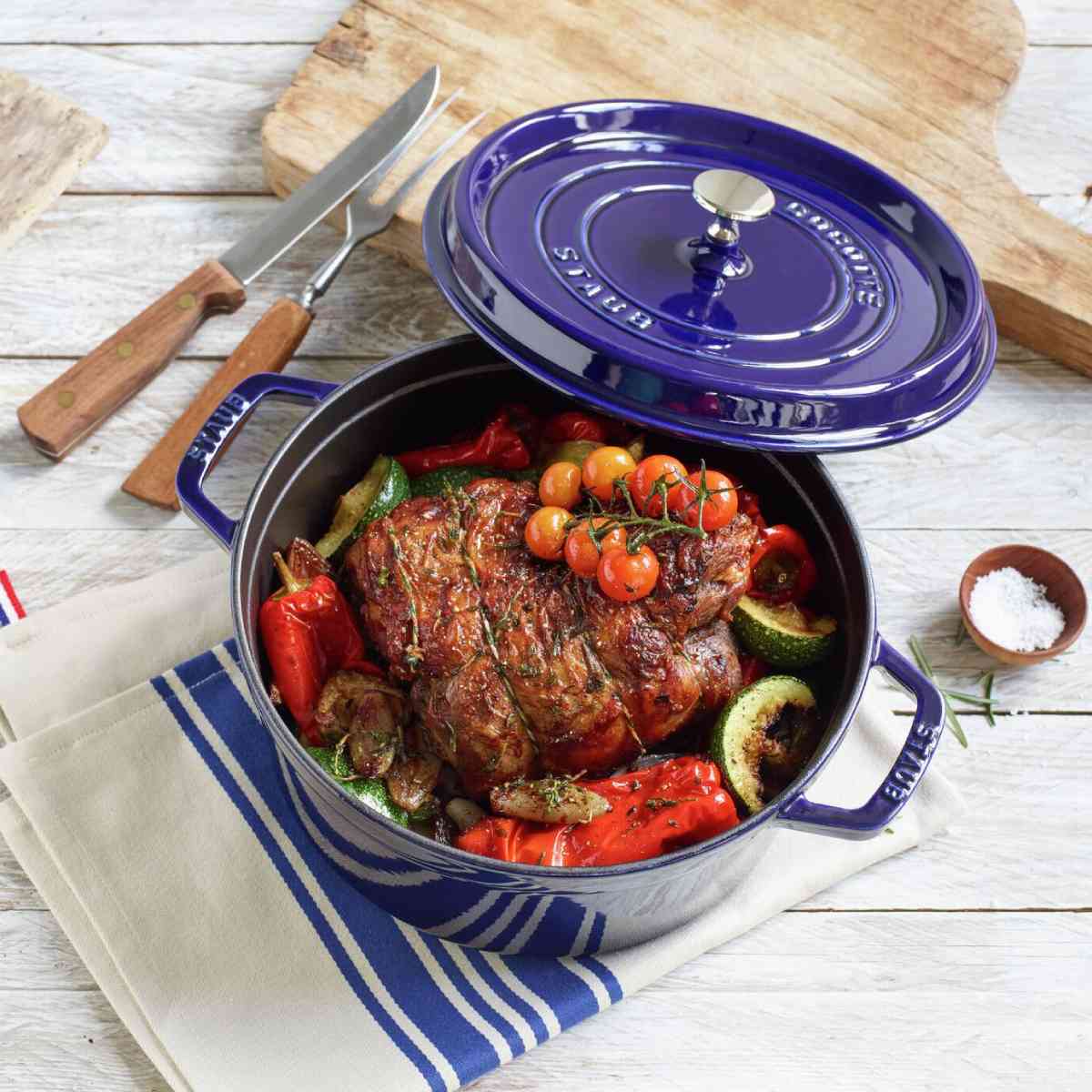 STAUB Cast Iron Round Cocotte 20 cm Dark Blue - Erresse Shop